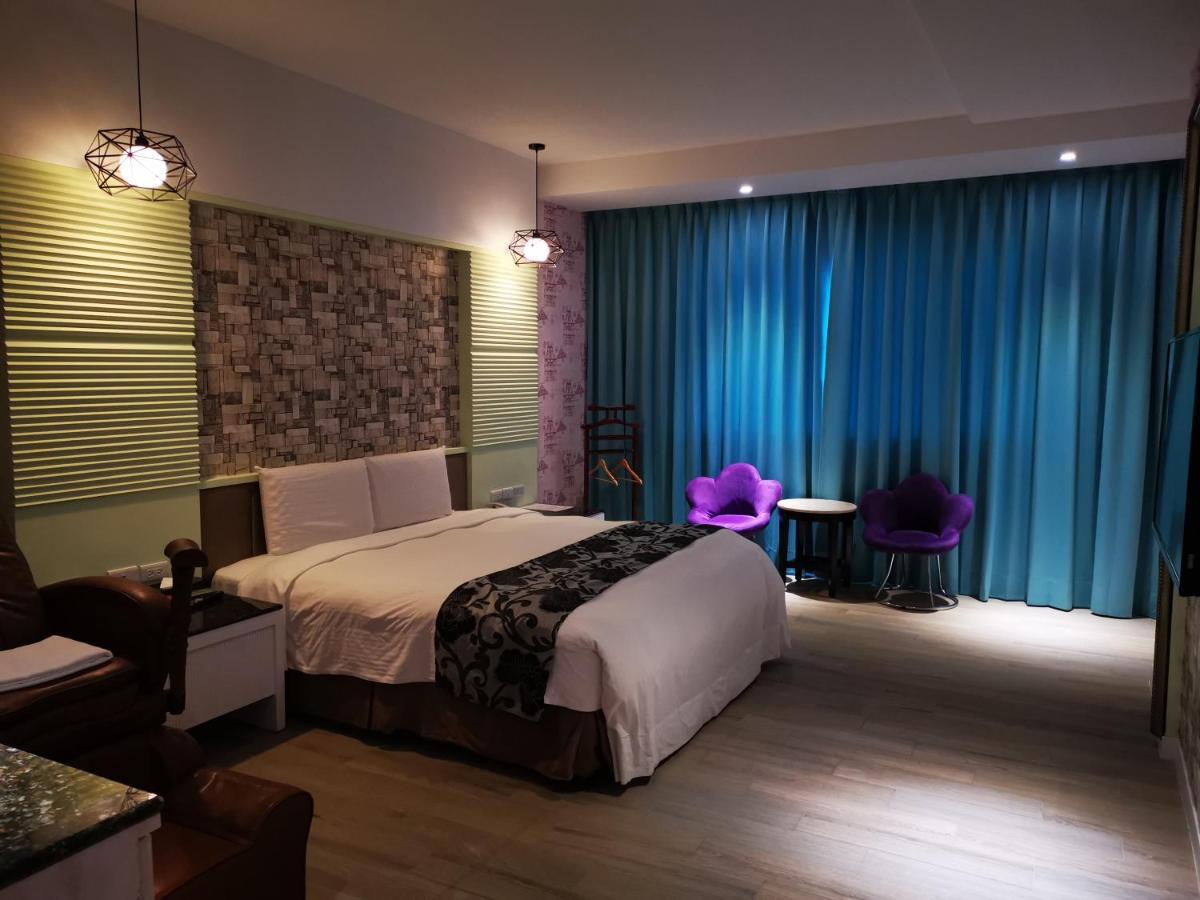 Love Story Motel Тайпей Екстериор снимка