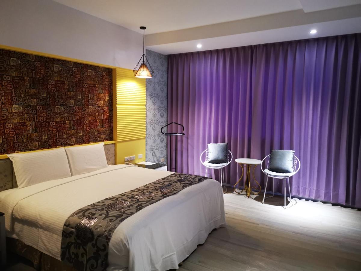 Love Story Motel Тайпей Екстериор снимка
